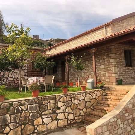 סרנדה Vokopola Villa מראה חיצוני תמונה