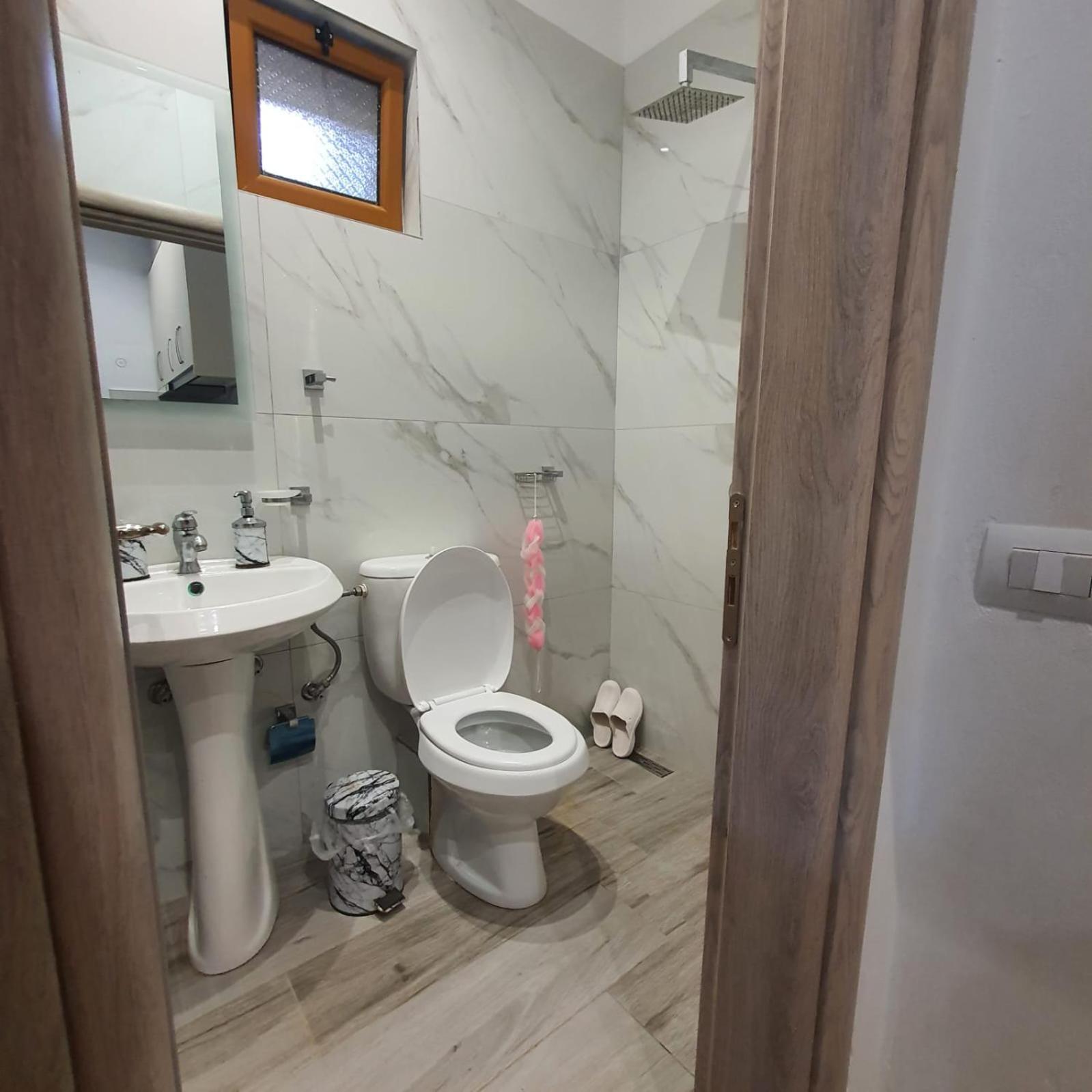 סרנדה Vokopola Villa מראה חיצוני תמונה